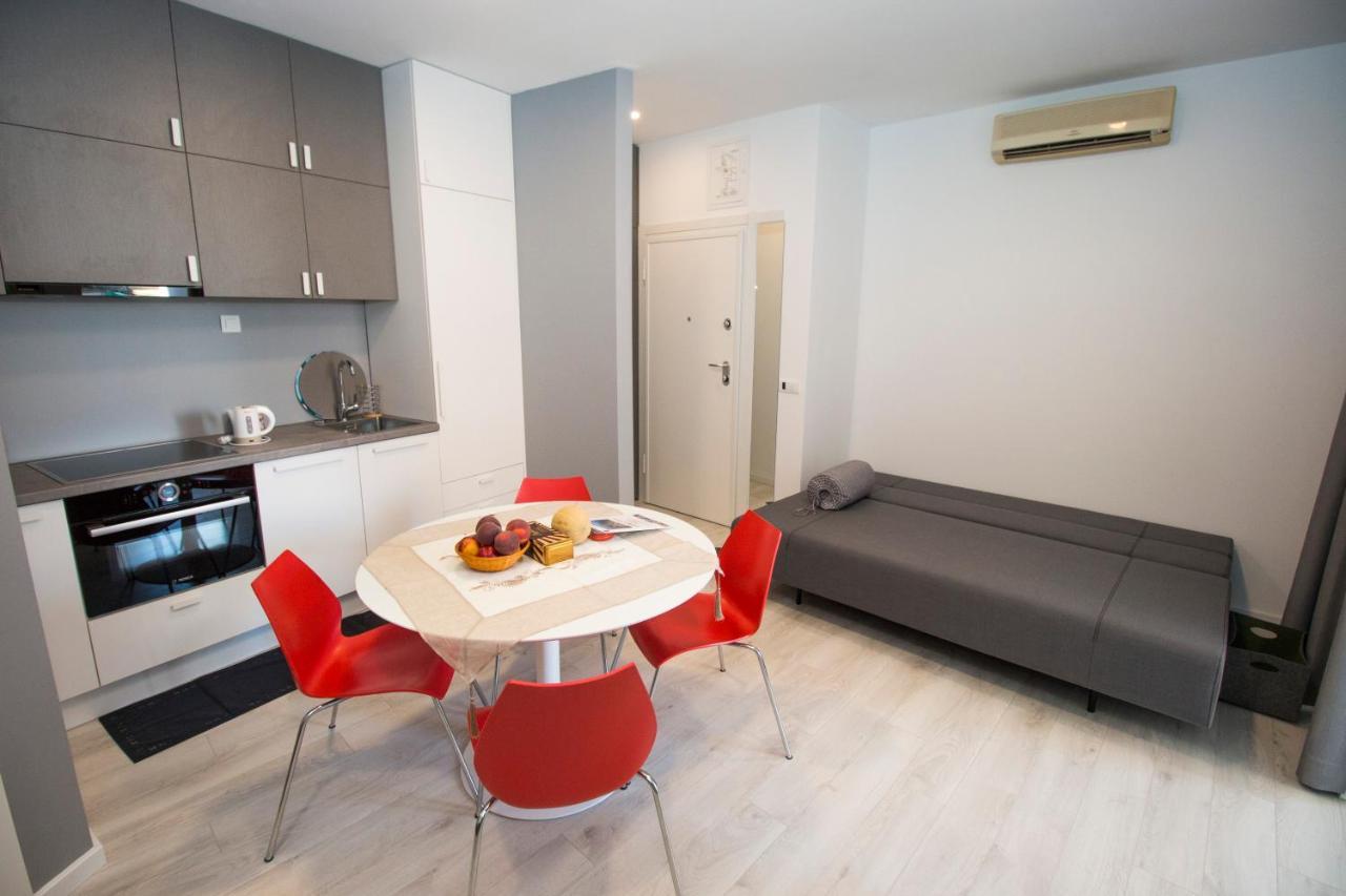 Apartman Gusar -Top Position, Close To The Center And The Beach, Fully Equipped Omiš Dış mekan fotoğraf